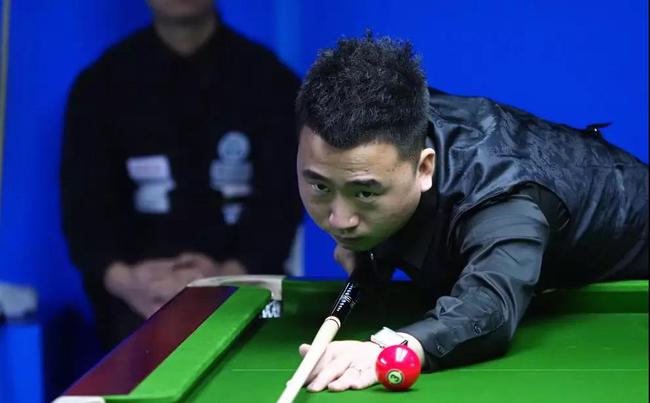 他在比赛中 他在比赛中