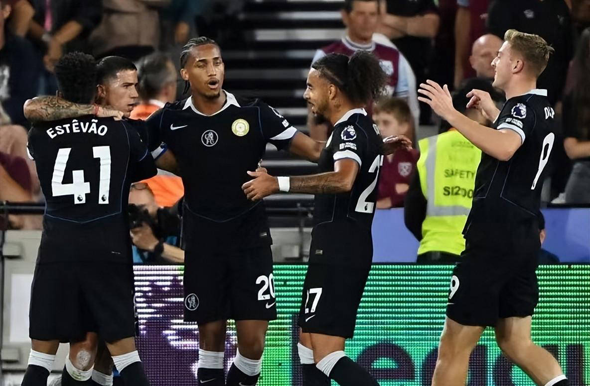 防线措手不 防线措手不