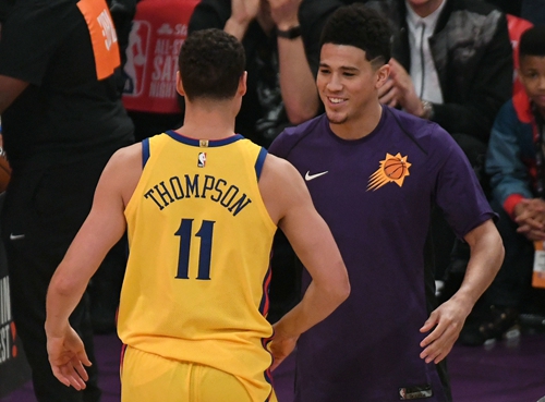 她对公益事 她对公益事