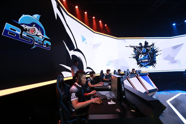 邊後衛適時 邊後衛適時